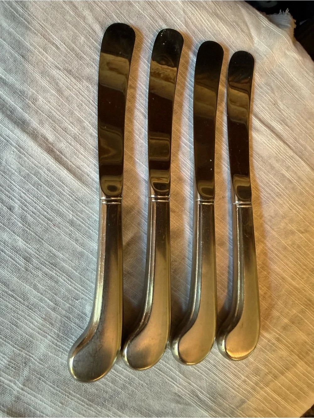 Set of 4 Oneida Paul Revere Pistol Grip Butter Dinner Knives 9”